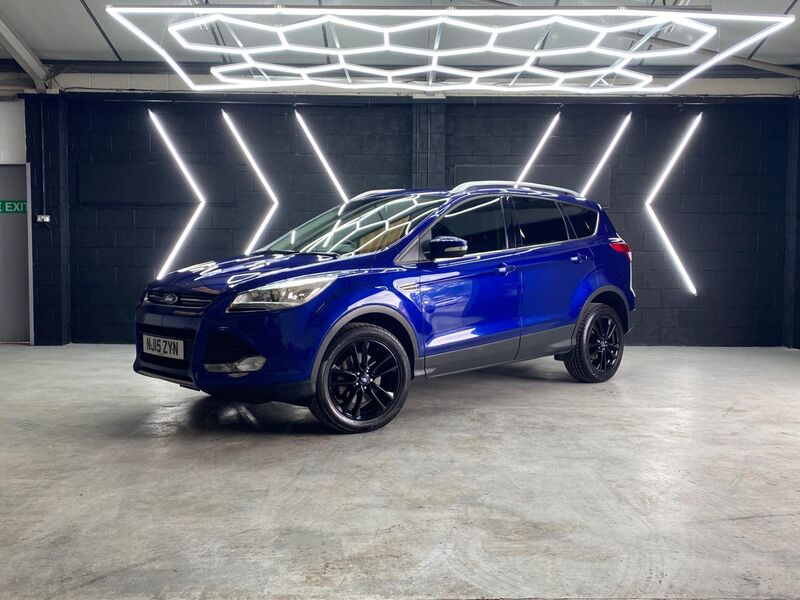 FORD KUGA