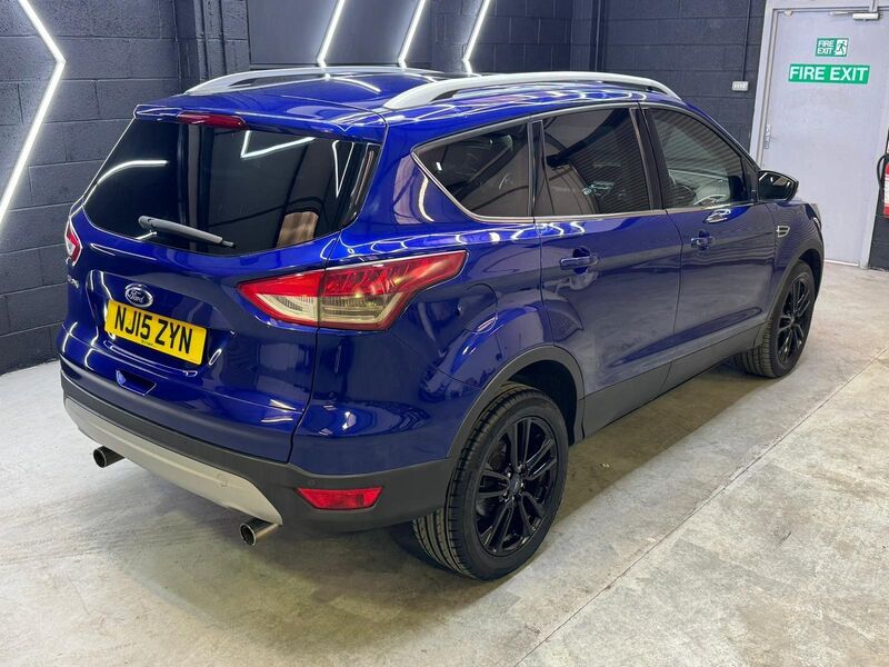 FORD KUGA